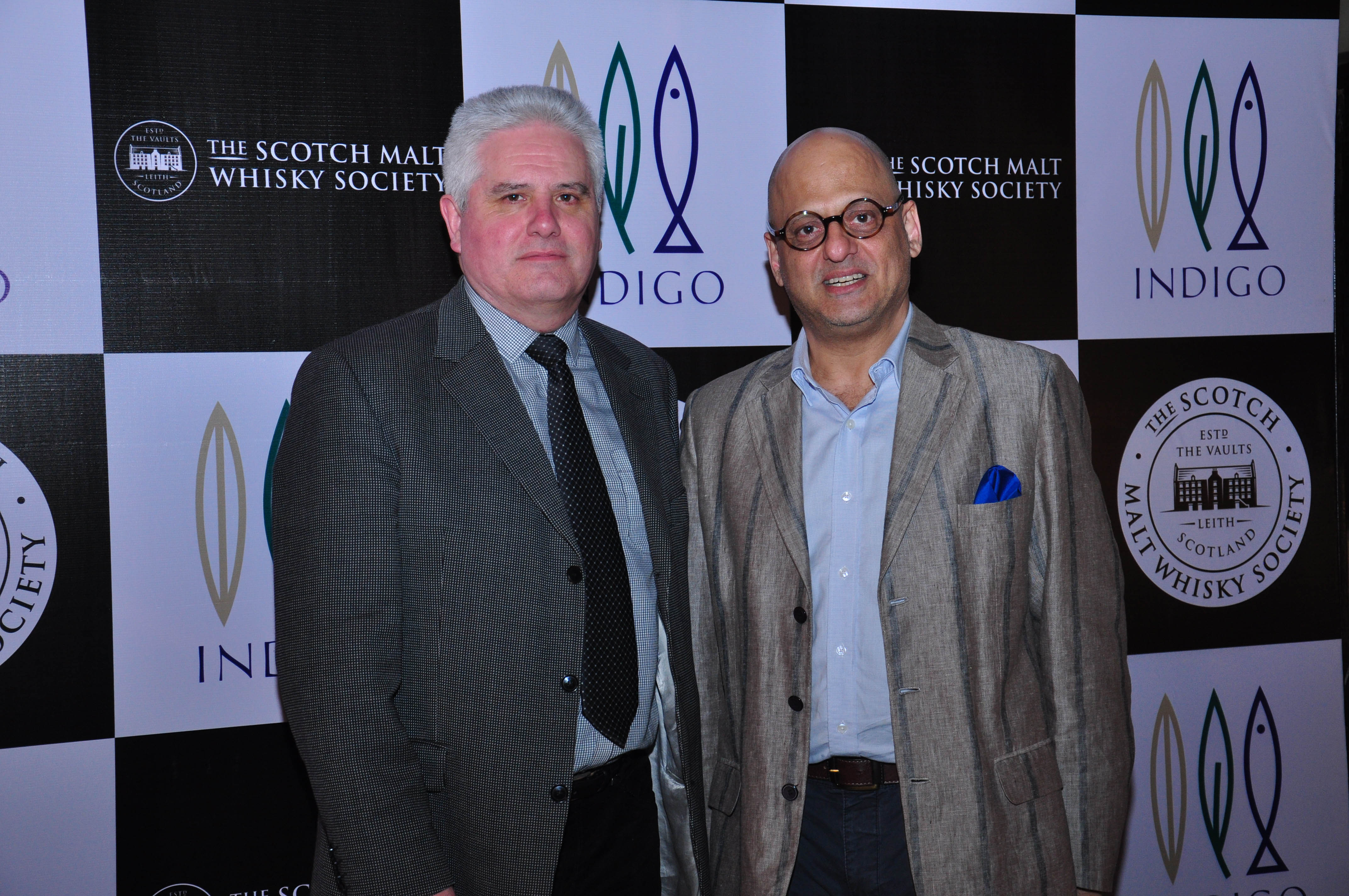 Paul Miles and Rahul Akerkar at the launch of the Scotch Malt Whisky Society