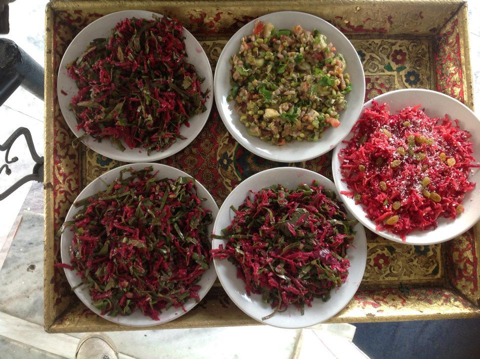 Spinach-Beetroot & cashew paste salad, Sprouted Beans & Tamarind salad, and Carrot-Beetroot & Resins salad