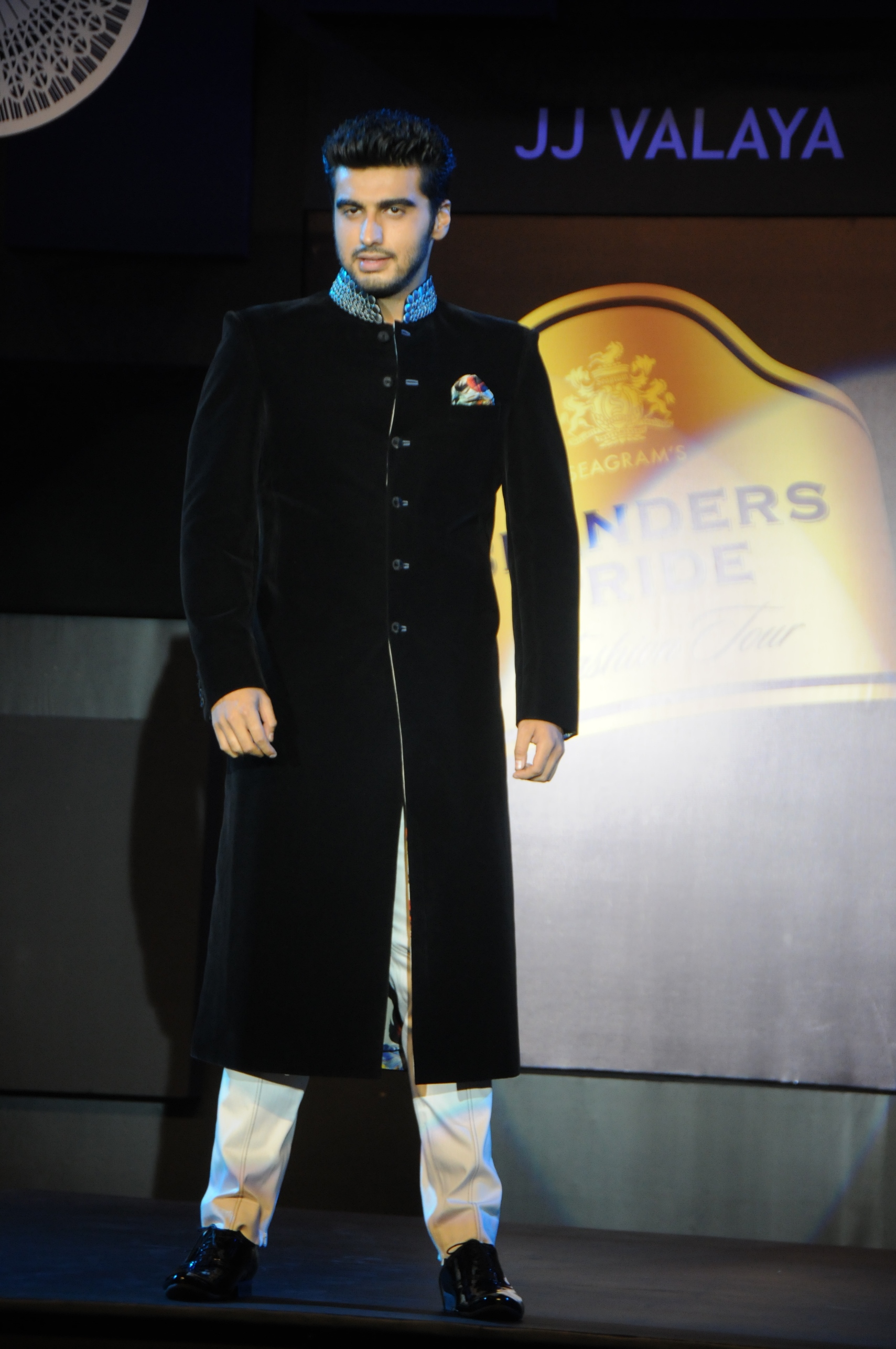 Arjun Kapoor Show Stopper for JJ Valaya