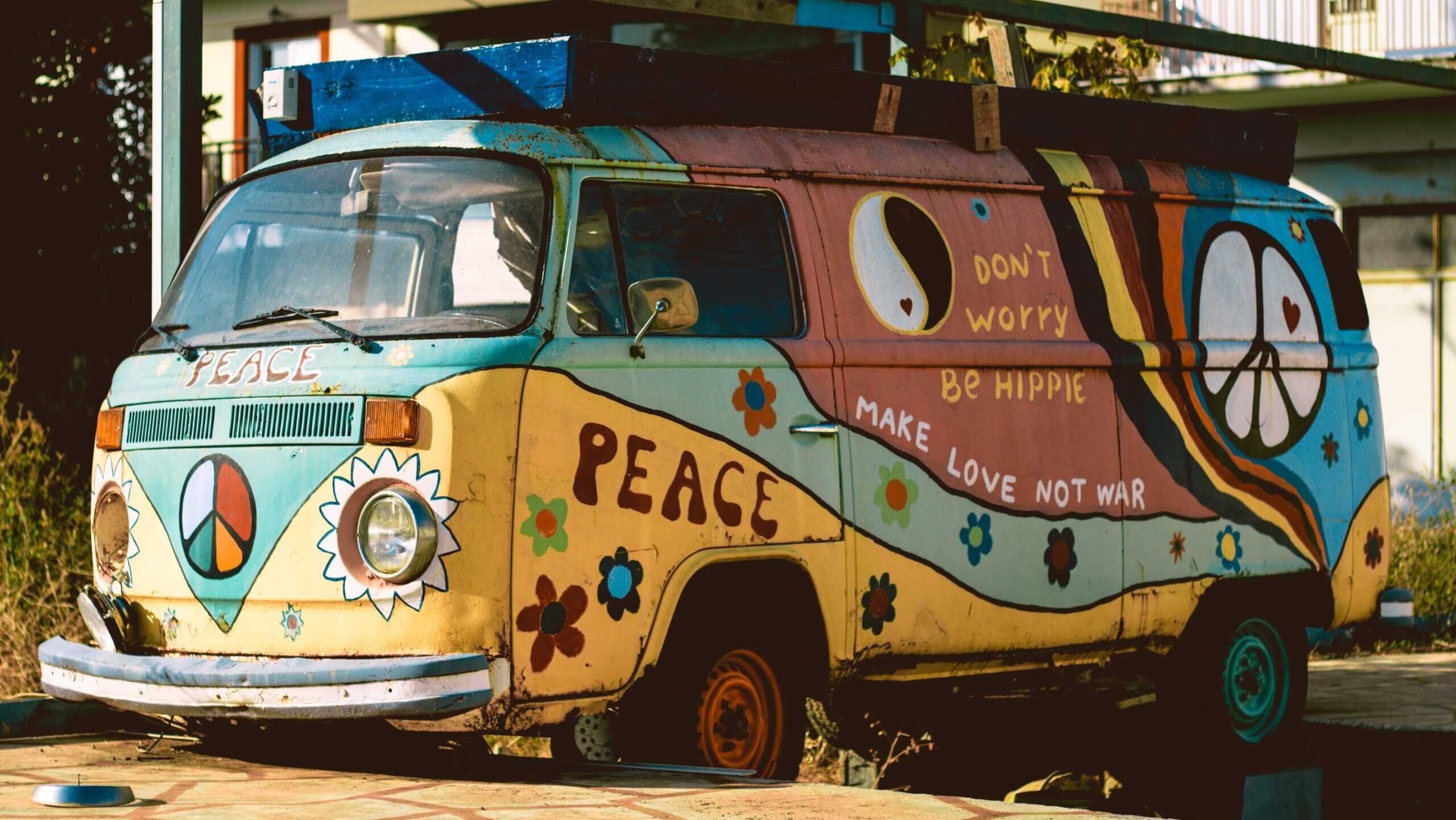Latest Top 5 Places In Goa To Party Like A Hippie